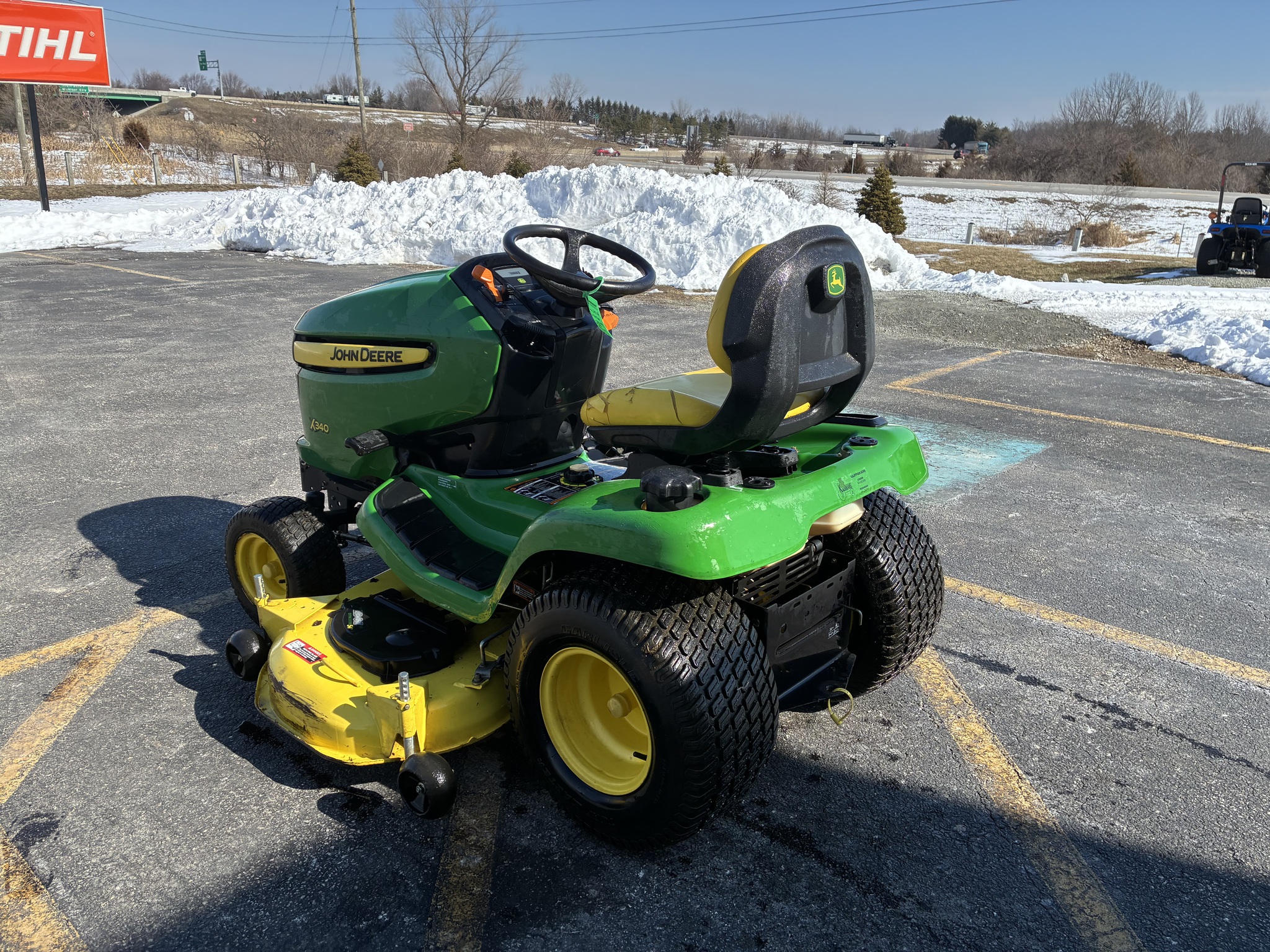 2007 John Deere X340 Image 5