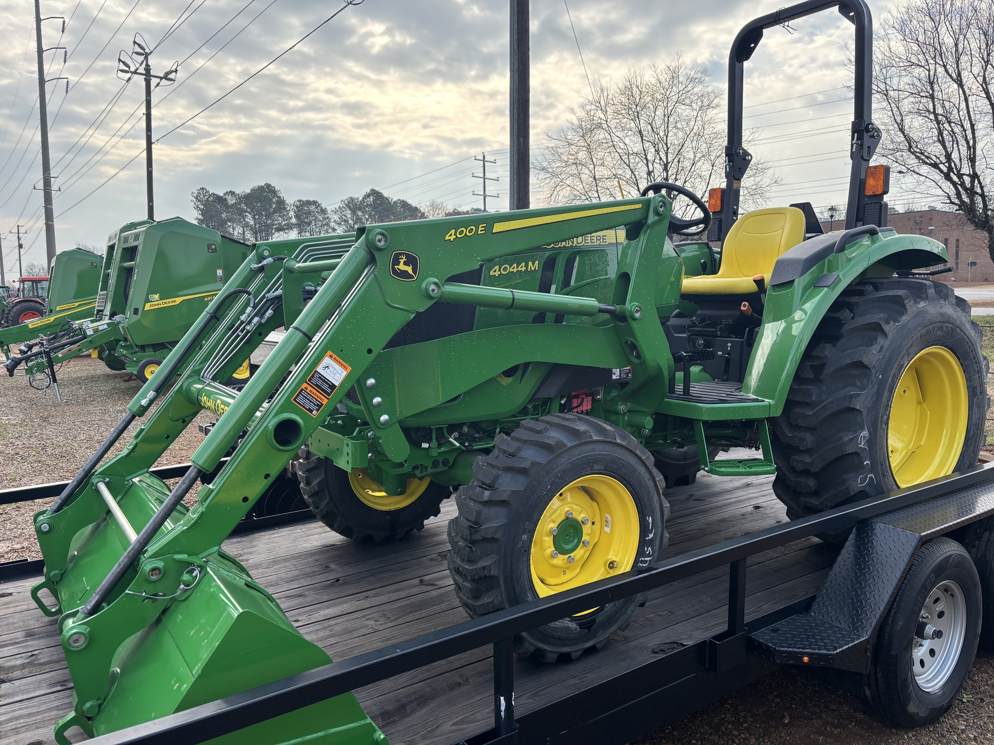 2025 John Deere 4044M Image 1