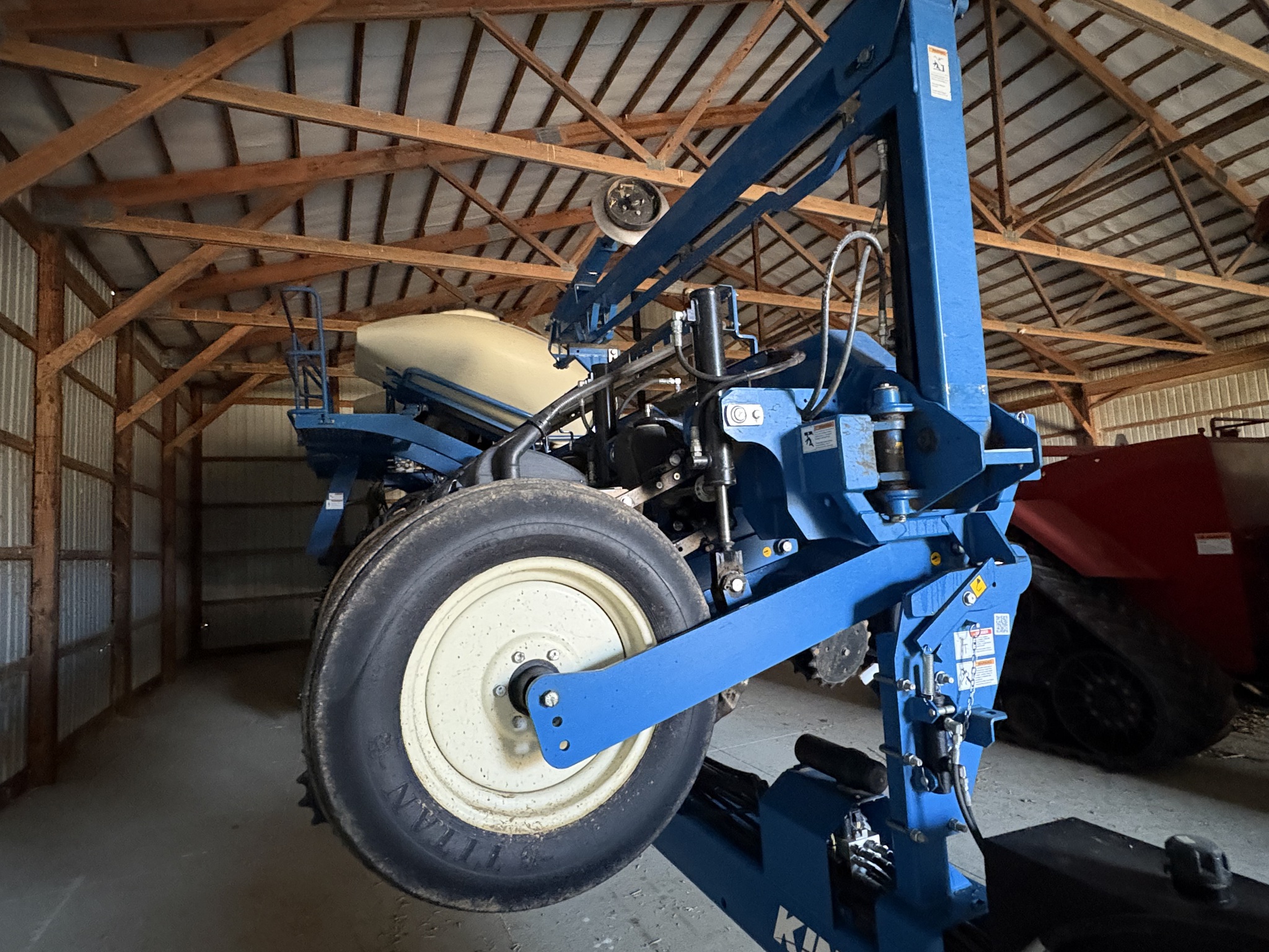 2019 Kinze 3660 Image 9