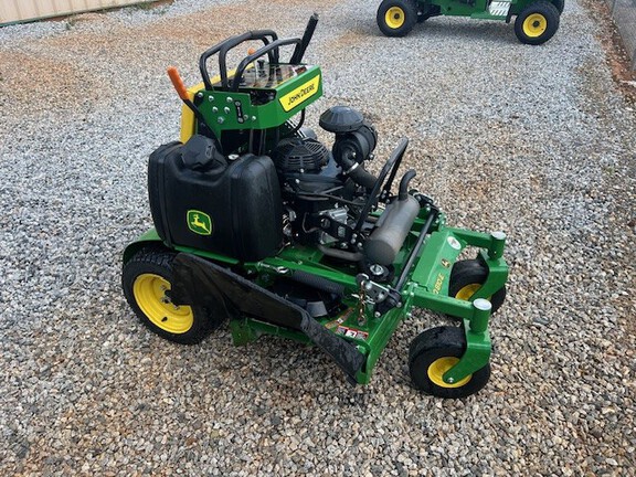 2024 John Deere Q810E Photo 2