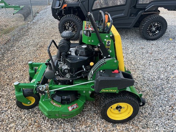 2024 John Deere Q810E Photo 1