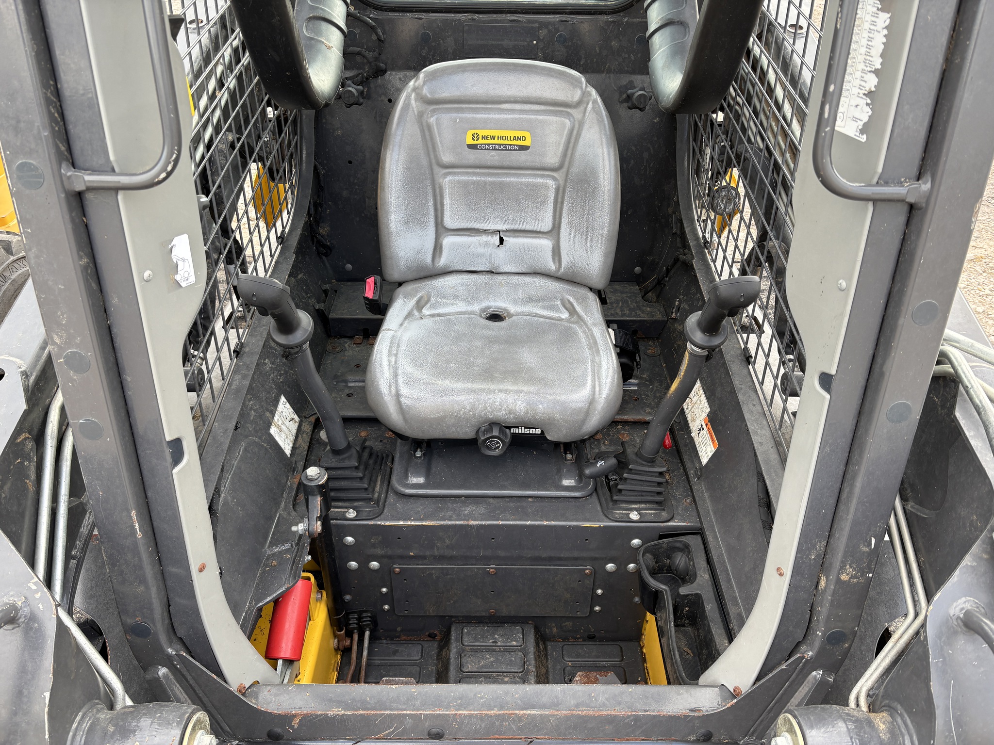 2021 New Holland L320 Image 6