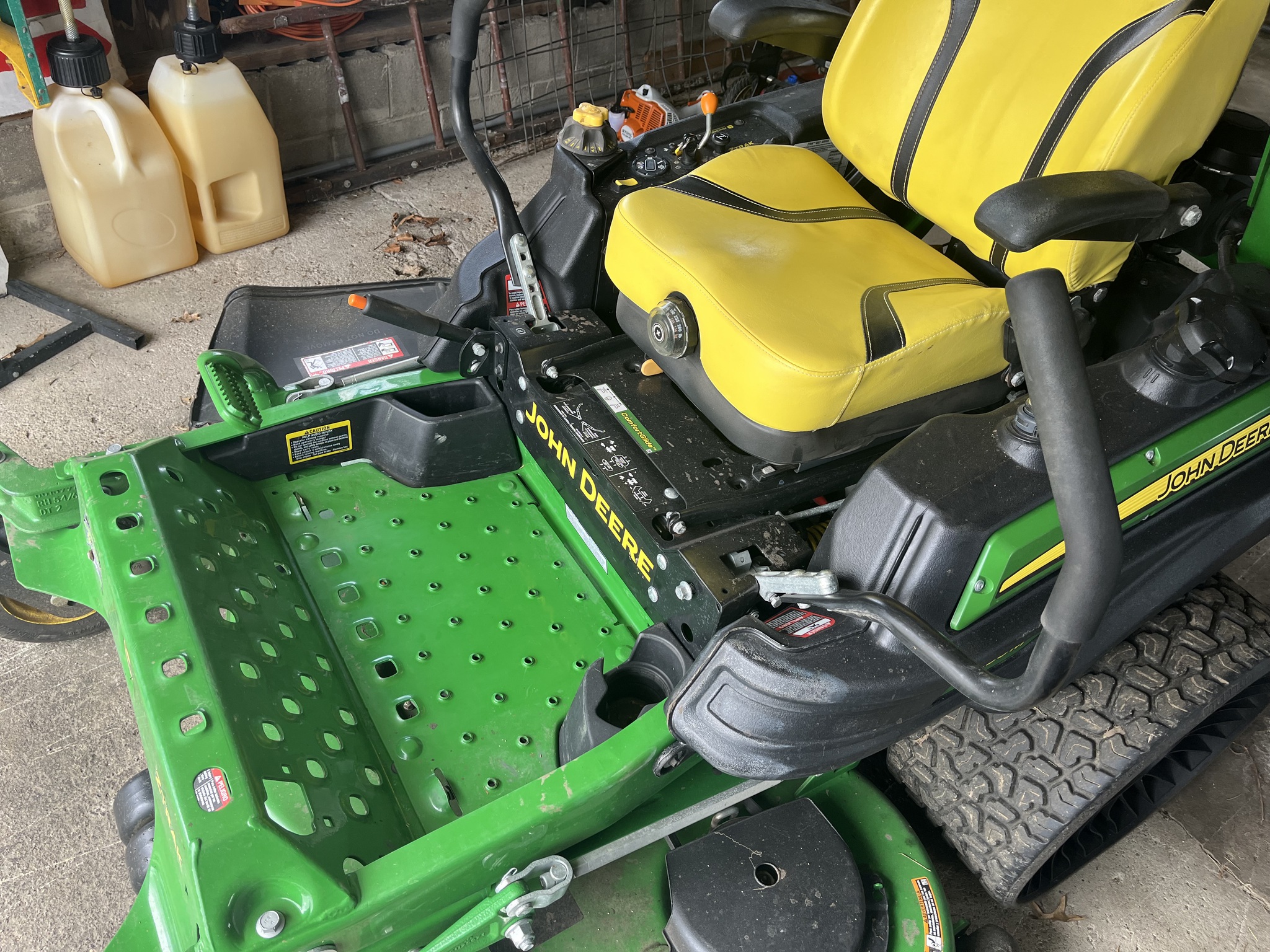 2020 John Deere Z930M Image 9