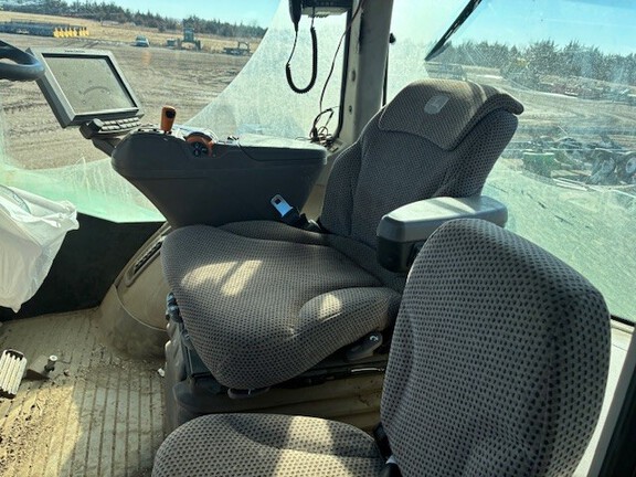 2021 John Deere 9520R (18th thumbnail)