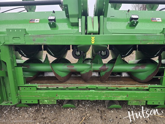 Photo of 2024 John Deere CF 16