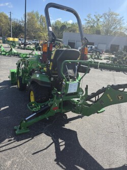 2025 John Deere 1025R Photo 3