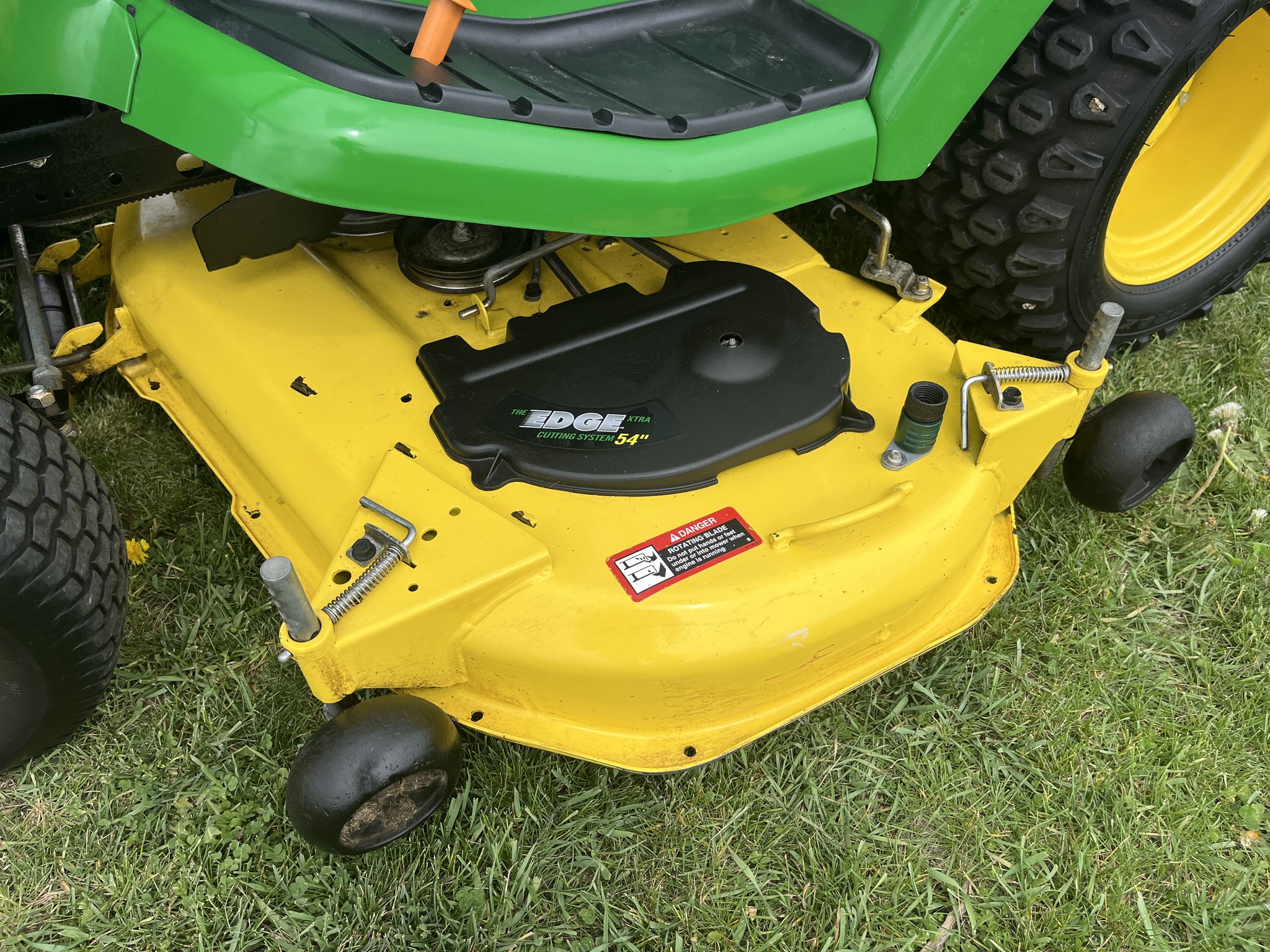 2012 John Deere X530 Image 9
