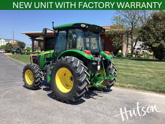 Photo of 2025 John Deere 5095M