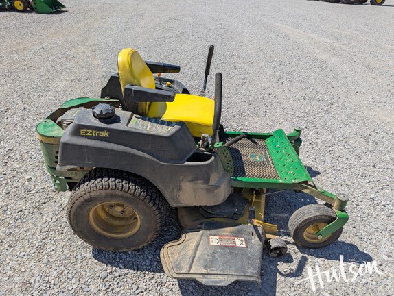 Photo of 2015 John Deere Z445