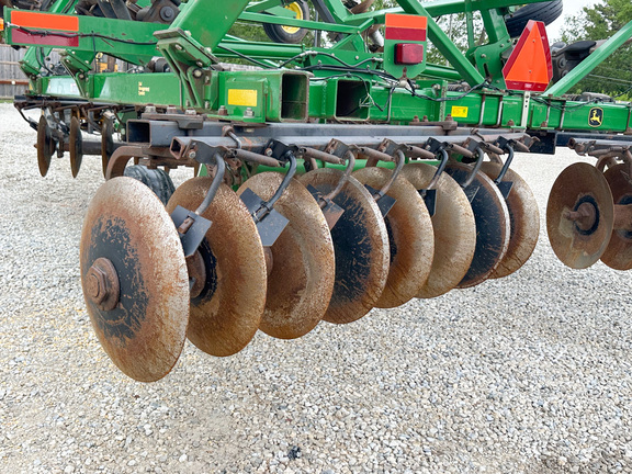 2009 John-Deere 512
