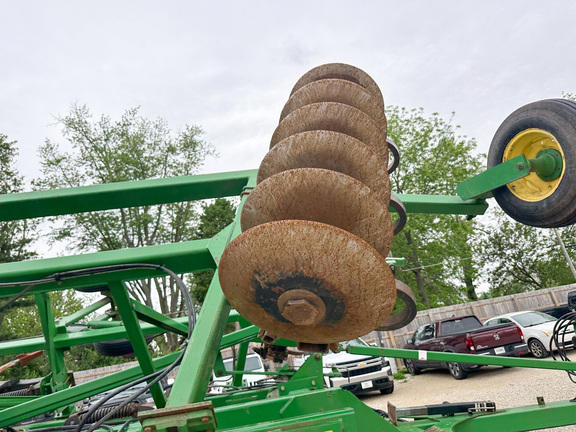 2009 John-Deere 512