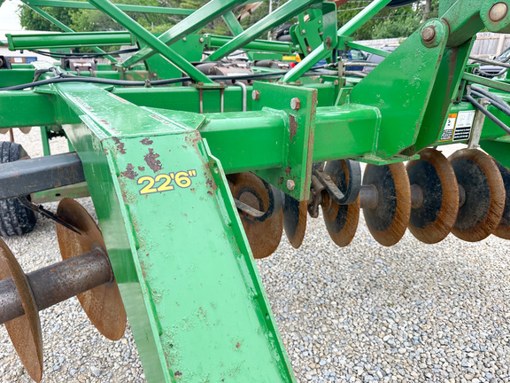 2009 John-Deere 512