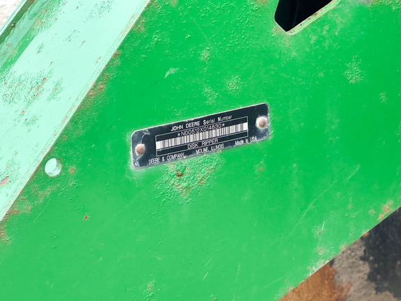 2009 John-Deere 512