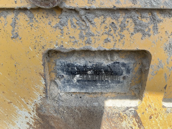 2020 John Deere 750L