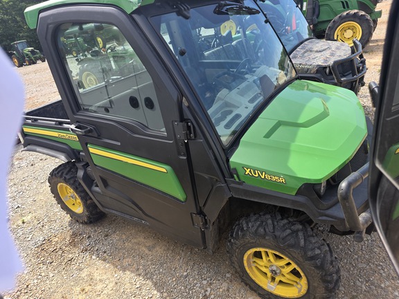 2019 John Deere XUV 835R