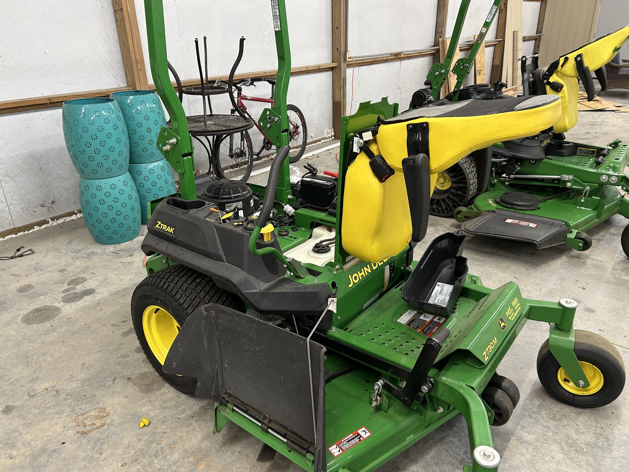  2021 John Deere Z730M at Heritage Tractor in Topeka, KS
