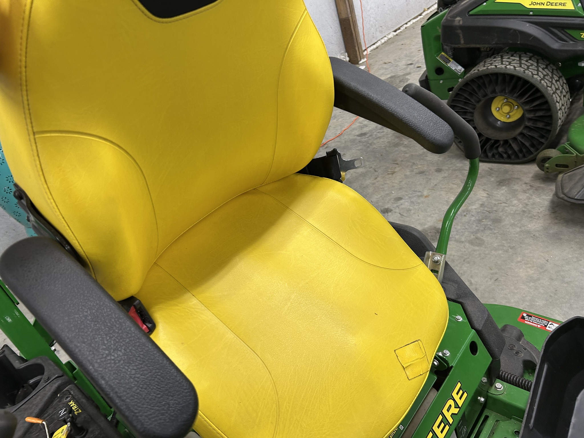  2021 John Deere Z730M at Heritage Tractor in Topeka, KS