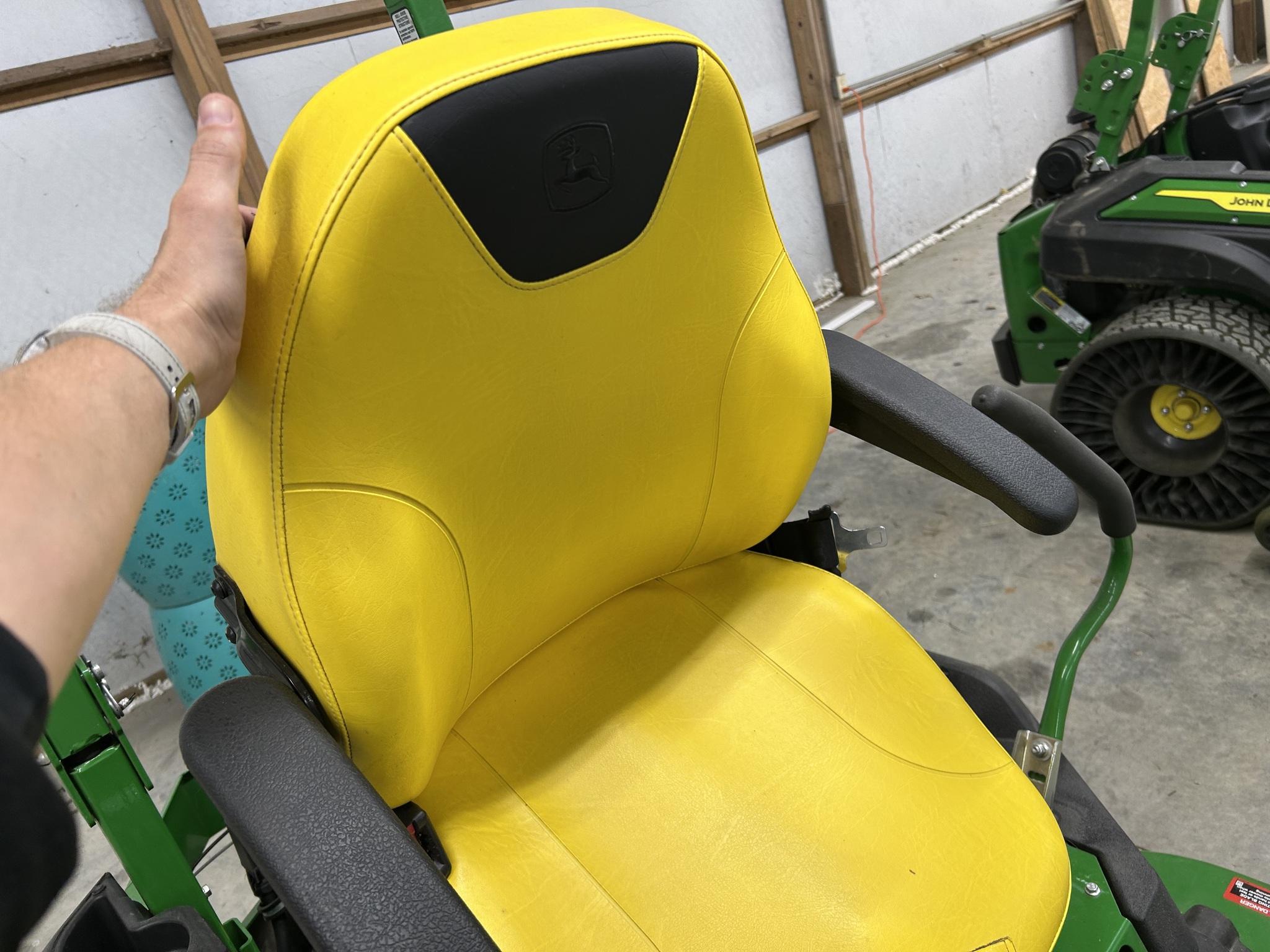  2021 John Deere Z730M at Heritage Tractor in Topeka, KS