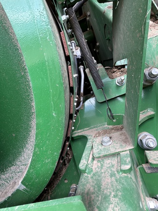 2023 John Deere L341 (19th thumbnail)
