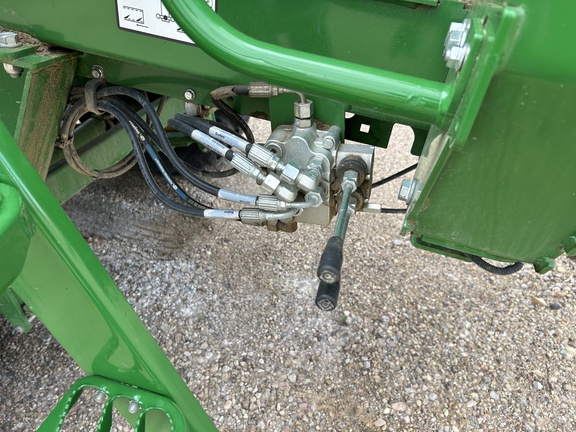 2023 John Deere L341 (7th thumbnail)