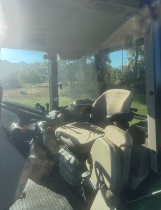 2025 John Deere 5090E-4