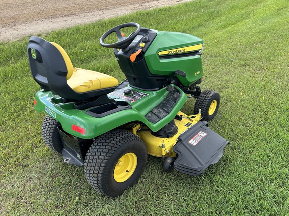 Used 2018 John Deere X350 Lawn & Garden Tractors at Horizon Ag & Turf in Wetaskiwin, AB - Photo4