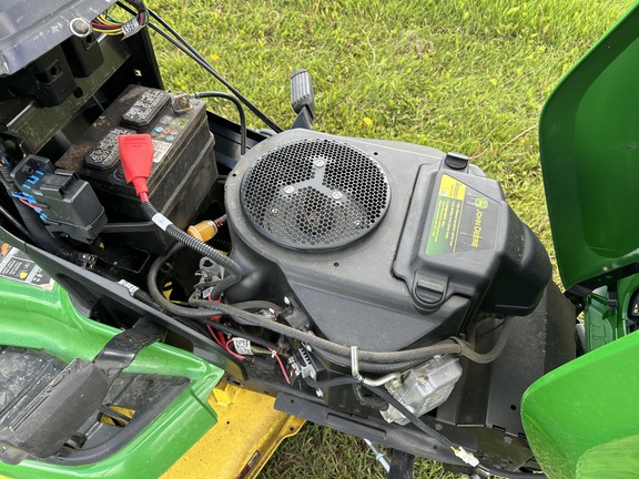 Used 2018 John Deere X350 Lawn & Garden Tractors at Horizon Ag & Turf in Wetaskiwin, AB - Photo10
