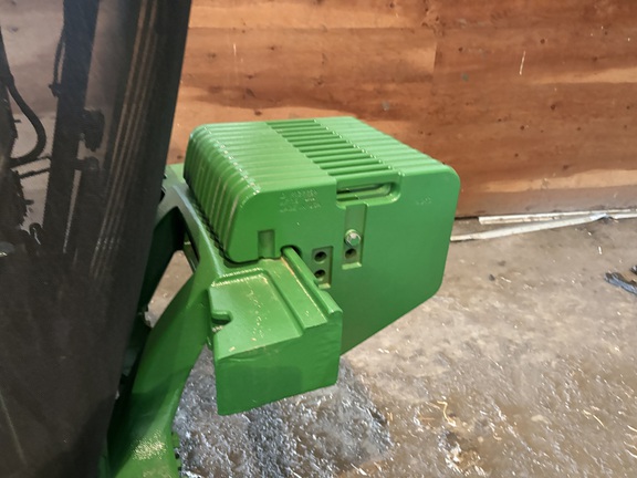 2023 John Deere 8R 250 - Photo16