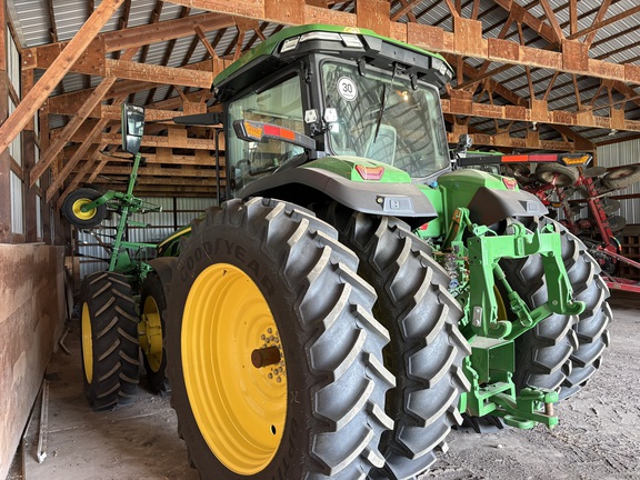 2023 John Deere 8R 250 - Photo3