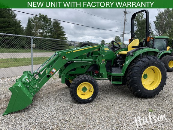 Photo of 2026 John Deere 4052R