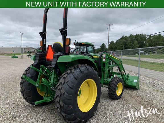 Photo of 2026 John Deere 4052R