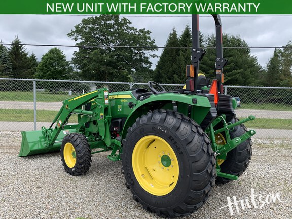 Photo of 2026 John Deere 4052R