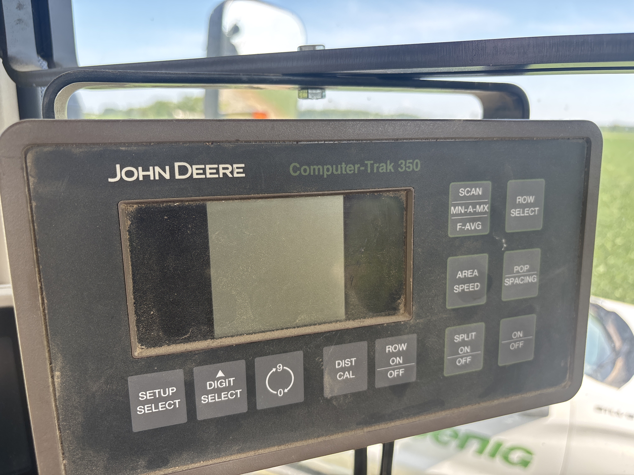 Used 2003 John Deere 1790 Planters: Drawn at Koenig Equipment in Greenville, OH - PhotoXL6