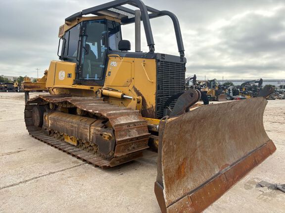 Photo of a 2007 John Deere 850J