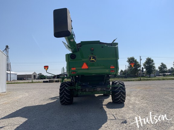 Photo of 2019 John Deere S780