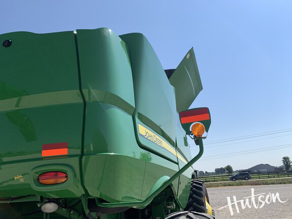 Photo of 2019 John Deere S780