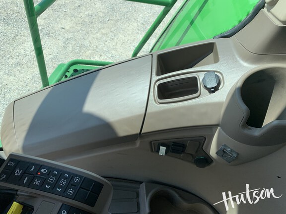 Photo of 2019 John Deere S780