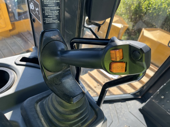 2024 John Deere 650 P