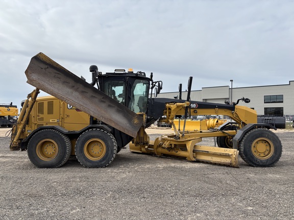 2021 Caterpillar 150AWD