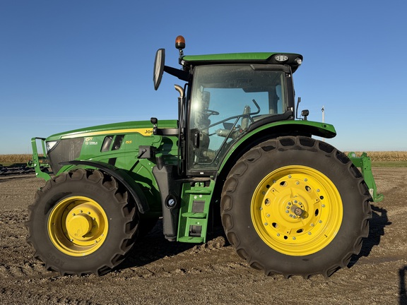 2025 John Deere 6R 155 - Photo8