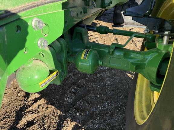 2025 John Deere 6R 155 - Photo11