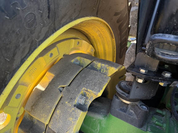 2025 John Deere 6R 155 - Photo19