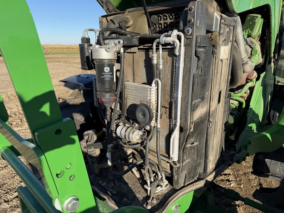2025 John Deere 6R 155 - Photo23