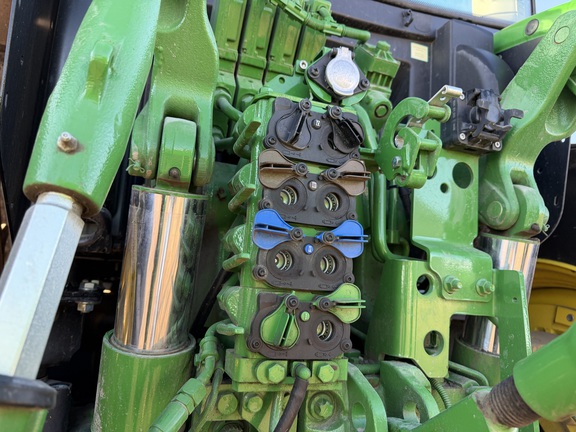2025 John Deere 6R 155 - Photo25