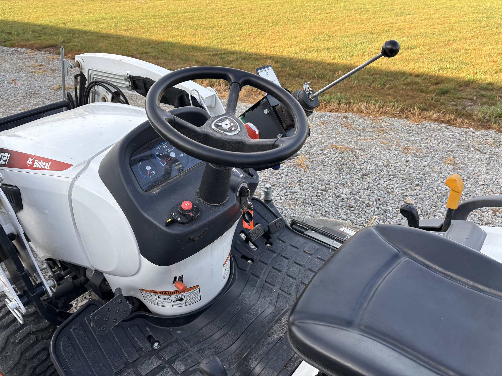 Used 2023 Bobcat CT1021 Compact Utility Tractors at Koenig Equipment in Franklin, IN - PhotoXL9