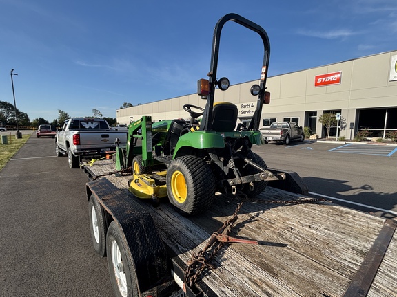 Used 2004 John Deere 2210 Compact Utility Tractors at Koenig Equipment in Knightstown, IN - Photo5