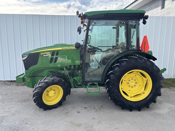 2023 John Deere 5100GN