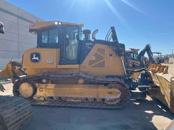 2023 John Deere 850L