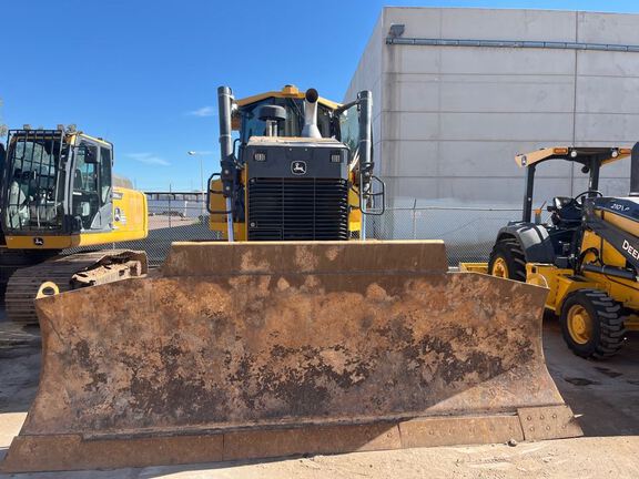 2023 John Deere 850L