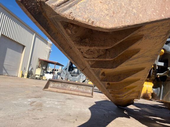 2023 John Deere 850L